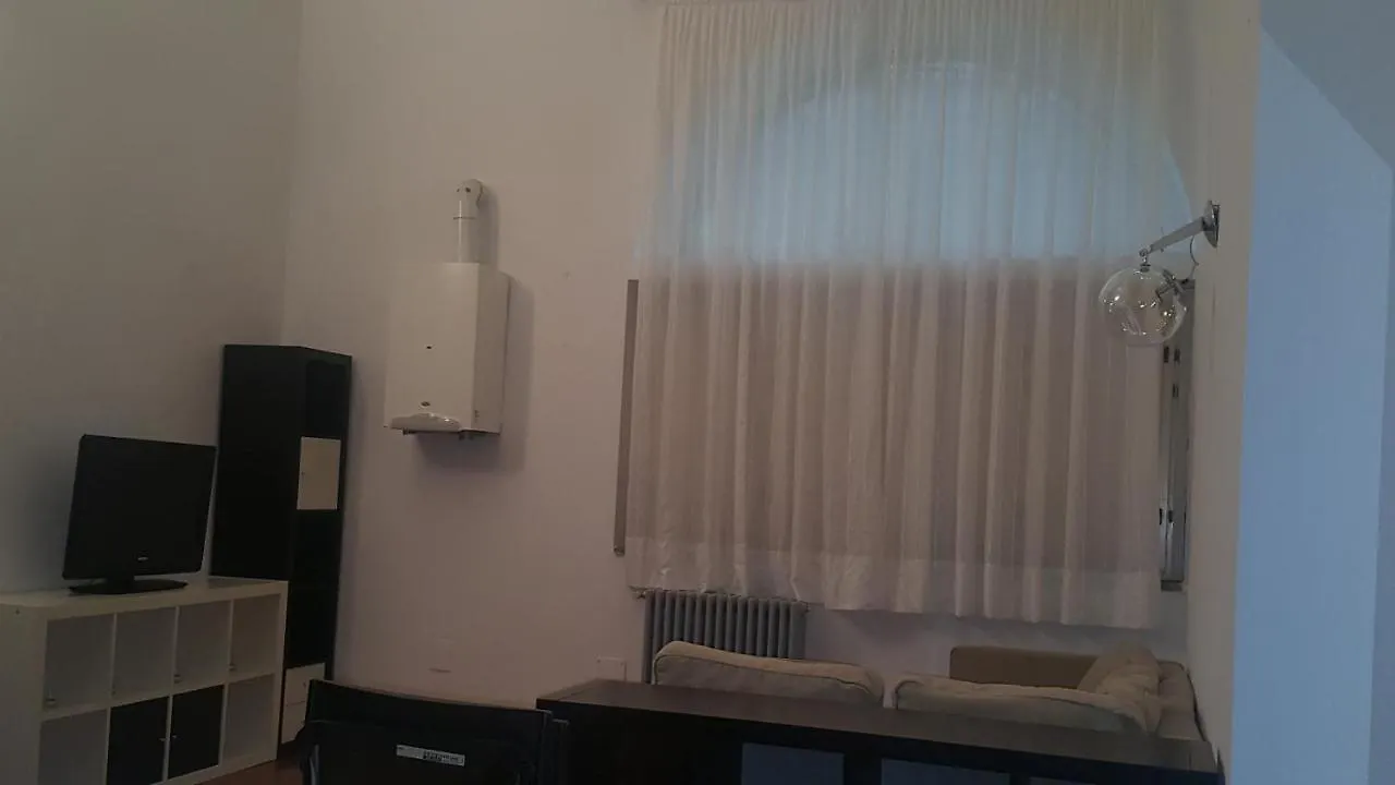 Apartaments Sonnino Milan